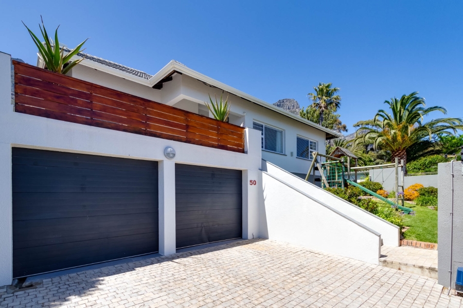 To Let 3 Bedroom Property for Rent in Bakoven Western Cape